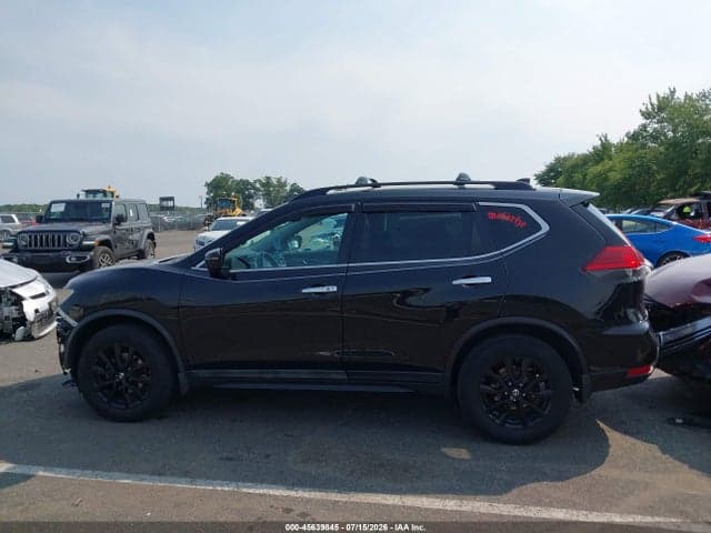 2017 NISSAN ROGUE SV 14