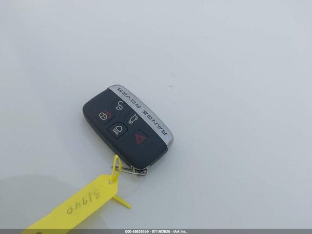 2019 LAND ROVER RANGE ROVER VELAR P250 S 11