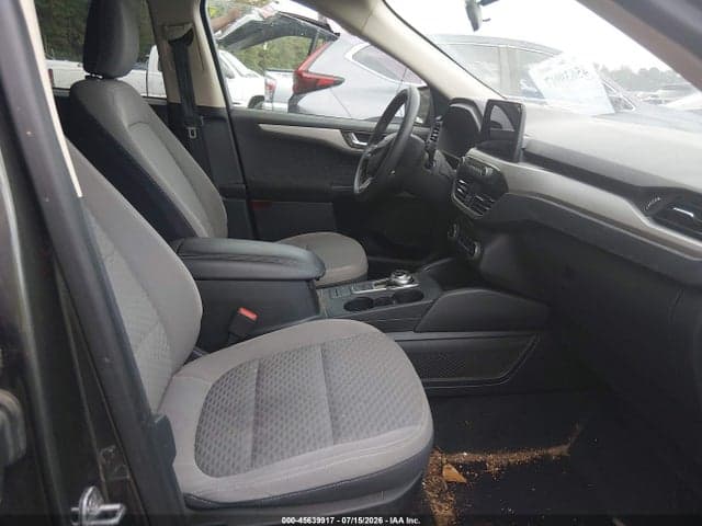 2020 FORD ESCAPE SE 5
