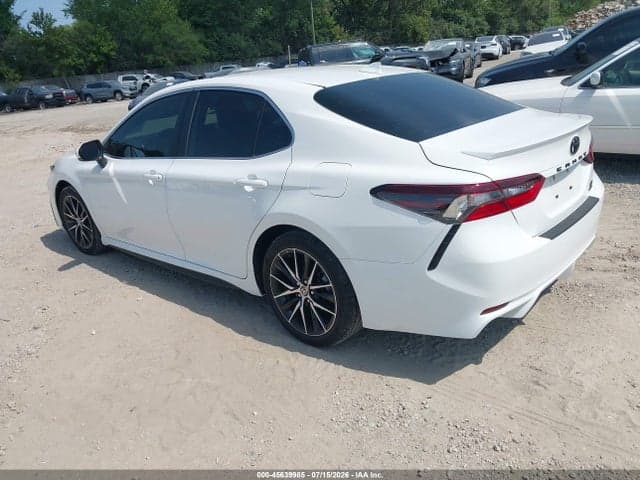 2023 TOYOTA CAMRY SE AWD 3