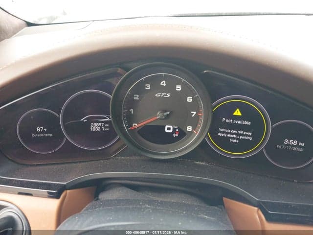 2022 PORSCHE CAYENNE GTS 7