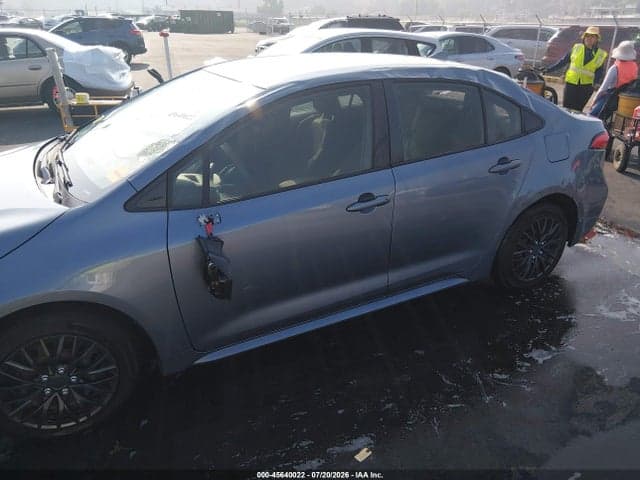 2020 TOYOTA COROLLA LE 6