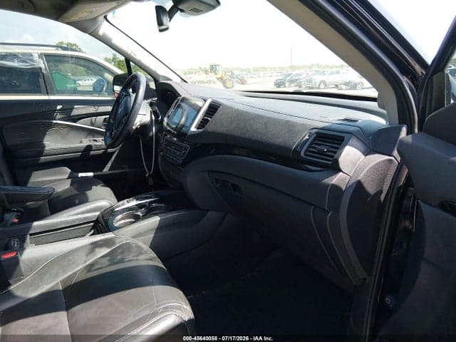 2017 HONDA PILOT TOURING 5