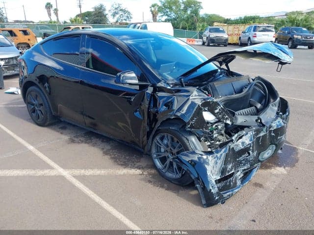 2024 TESLA MODEL Y LONG RANGE SINGLE MOTOR REAR-WHEEL DRIVE/RWD