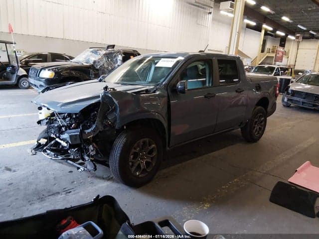 2026 FORD MAVERICK XLT 2