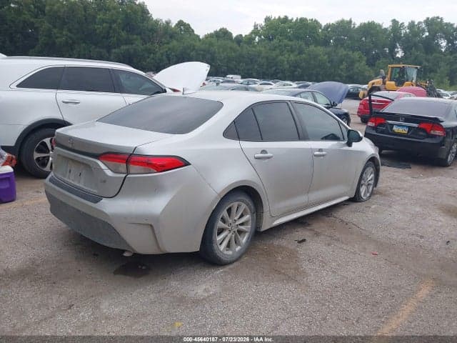 2024 TOYOTA COROLLA LE 4