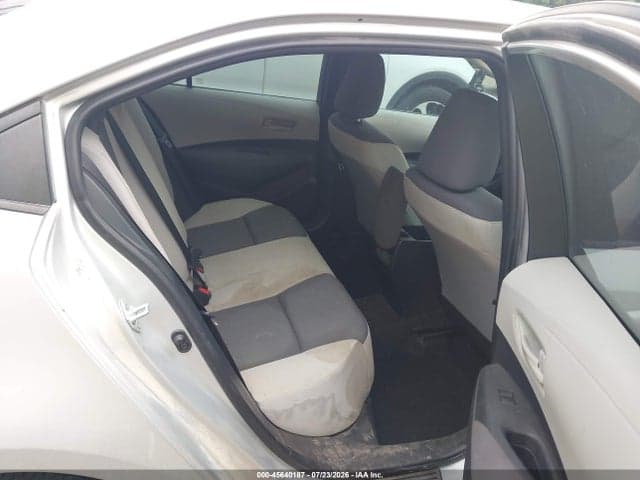 2024 TOYOTA COROLLA LE 8