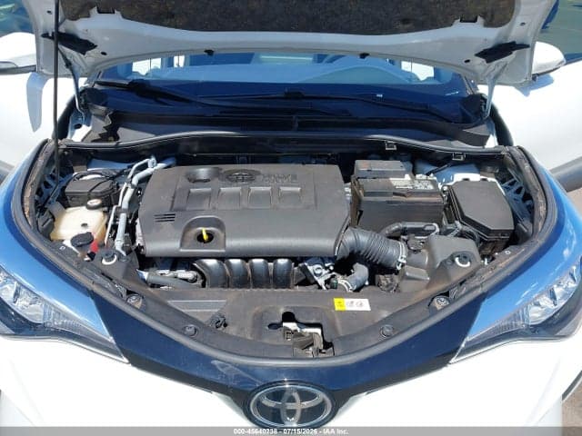 2021 TOYOTA C-HR XLE 10