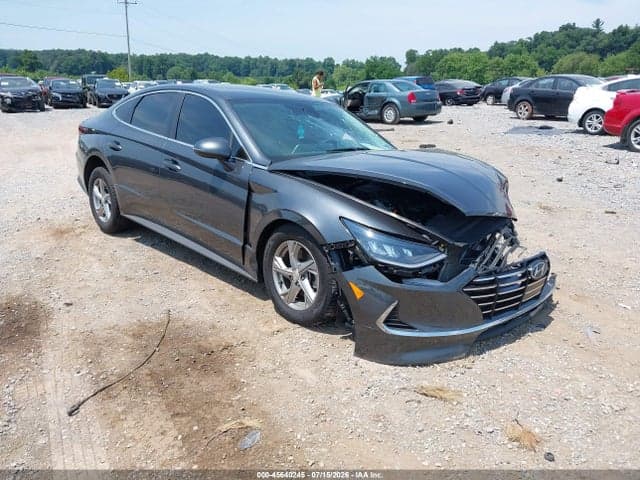 2023 HYUNDAI SONATA SE 1