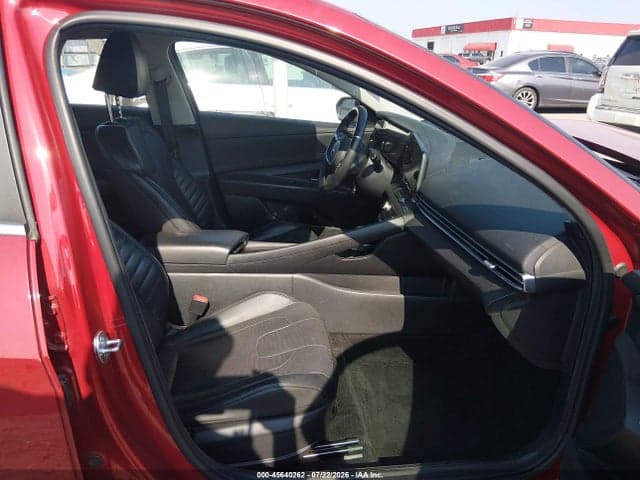 2023 HYUNDAI ELANTRA 5