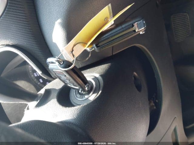 2020 HYUNDAI TUCSON SE 11