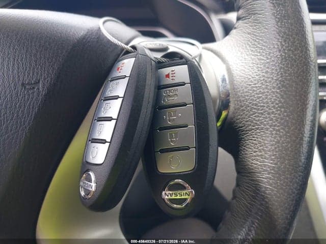 2017 NISSAN MURANO PLATINUM 11