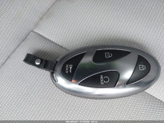 2026 HYUNDAI KONA SE 11
