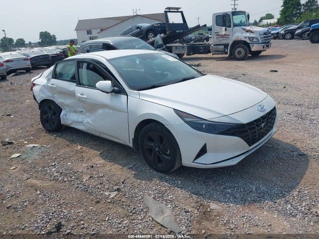 2023 HYUNDAI ELANTRA SEL 1