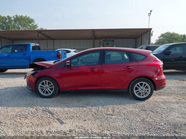 2017 FORD FOCUS SE 14