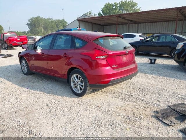 2017 FORD FOCUS SE 3