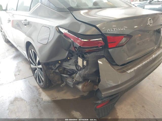 2020 NISSAN ALTIMA SR FWD 6