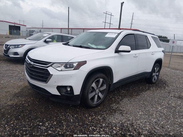 2021 CHEVROLET TRAVERSE FWD LT CLOTH 2