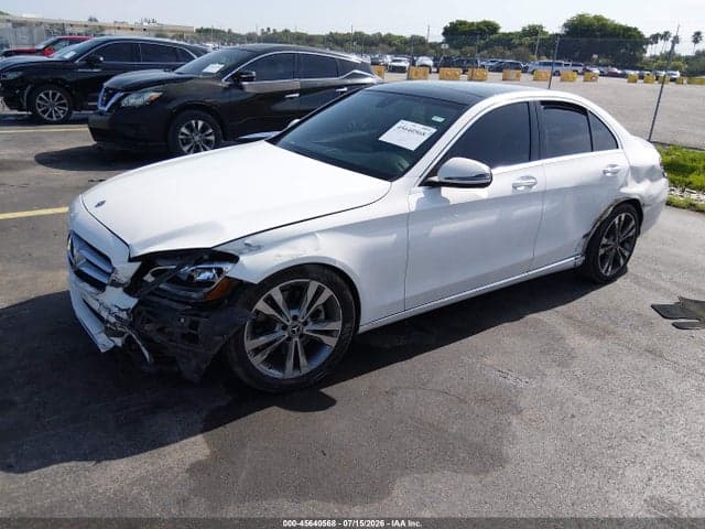 2018 MERCEDES-BENZ C 300 2