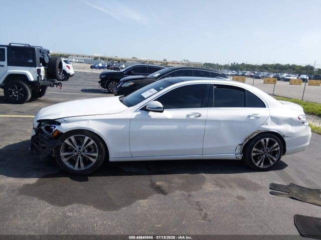 2018 MERCEDES-BENZ C 300 14