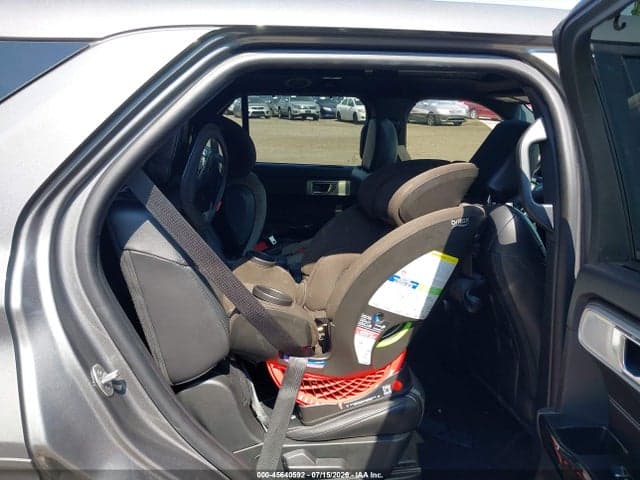 2022 FORD EXPLORER ST 8