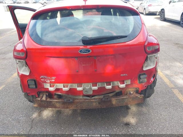2017 FORD FOCUS SEL 6
