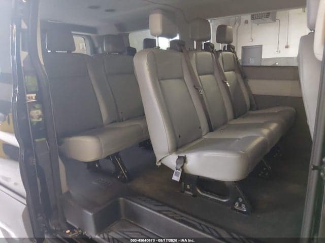 2018 FORD TRANSIT-150 XL 8