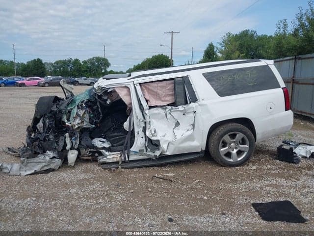2017 CHEVROLET SUBURBAN LT 15