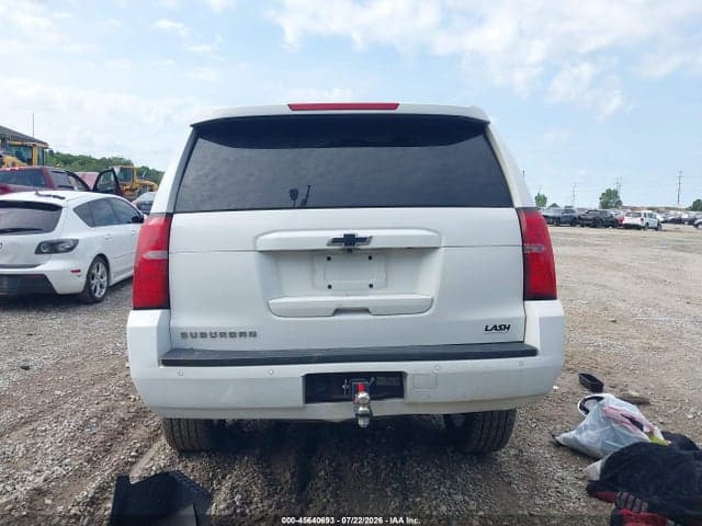2017 CHEVROLET SUBURBAN LT 17