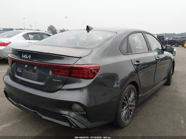 2024 KIA FORTE GT-LINE 4