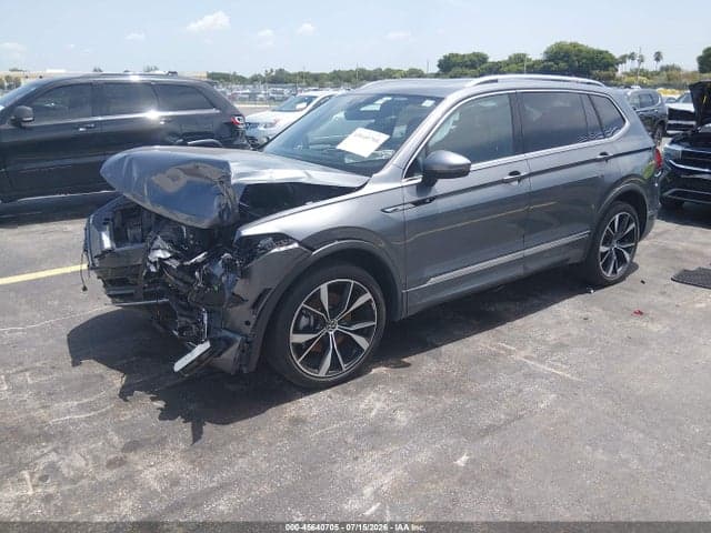 2022 VOLKSWAGEN TIGUAN 2.0T SEL R-LINE 2