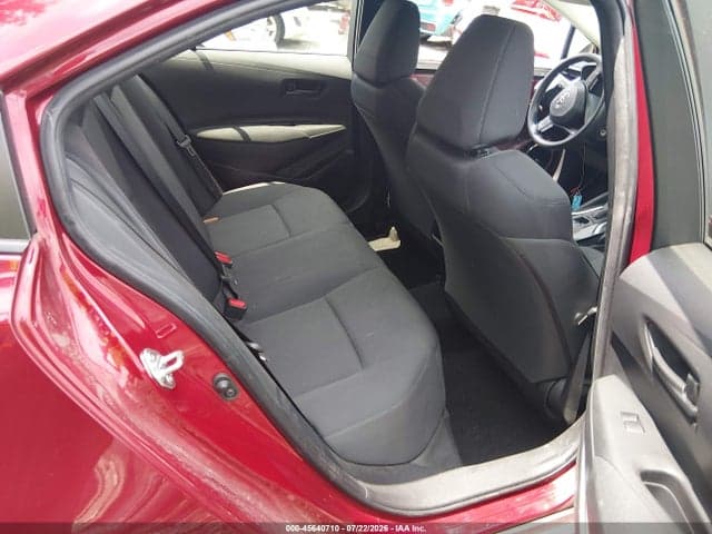 2022 TOYOTA COROLLA LE 8