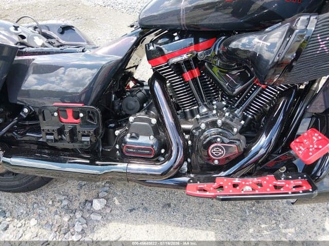 2026 HARLEY-DAVIDSON FLTRXSTSE 8