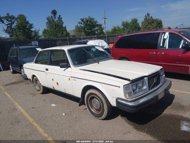 1982 VOLVO 242 DL