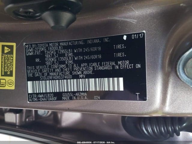2017 TOYOTA HIGHLANDER XLE 9