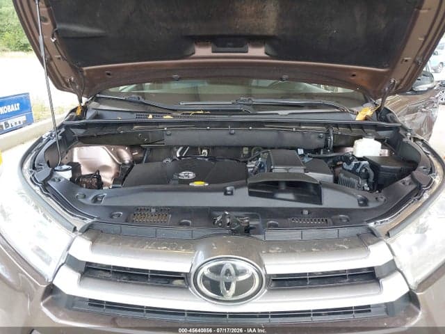 2017 TOYOTA HIGHLANDER XLE 10
