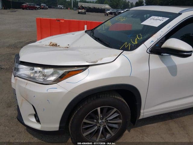 2018 TOYOTA HIGHLANDER XLE 6