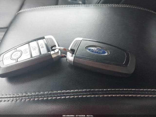 2020 FORD EXPLORER XLT 11