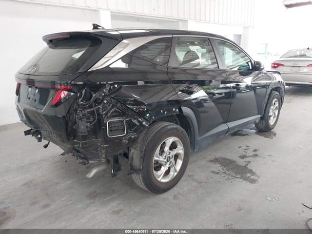 2024 HYUNDAI TUCSON SE 4