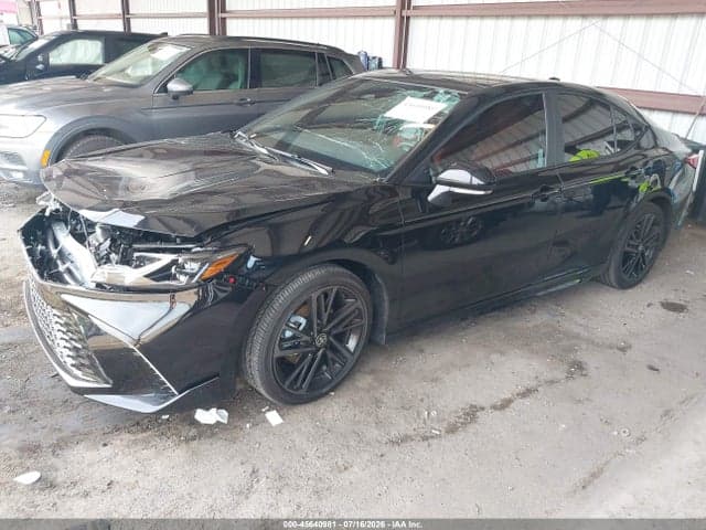 2025 TOYOTA CAMRY XSE 2