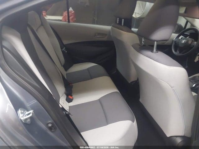 2026 TOYOTA COROLLA LE 8