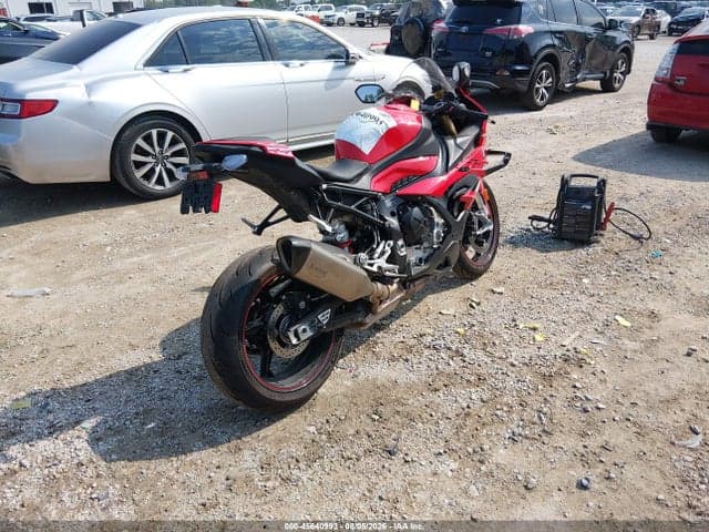2024 BMW S 1000 RR 4