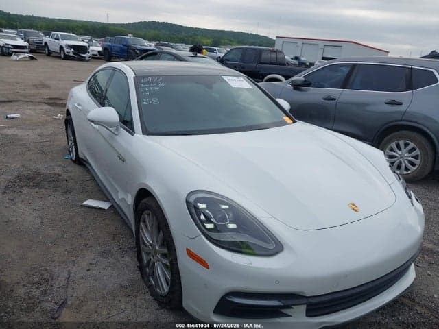 2019 PORSCHE PANAMERA E-HYBRID 4 1