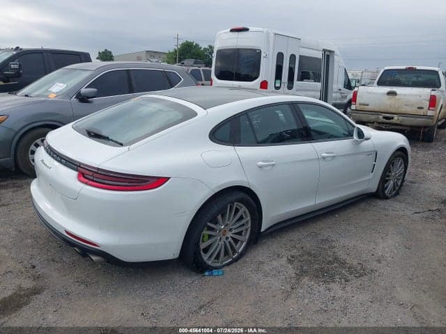 2019 PORSCHE PANAMERA E-HYBRID 4 4