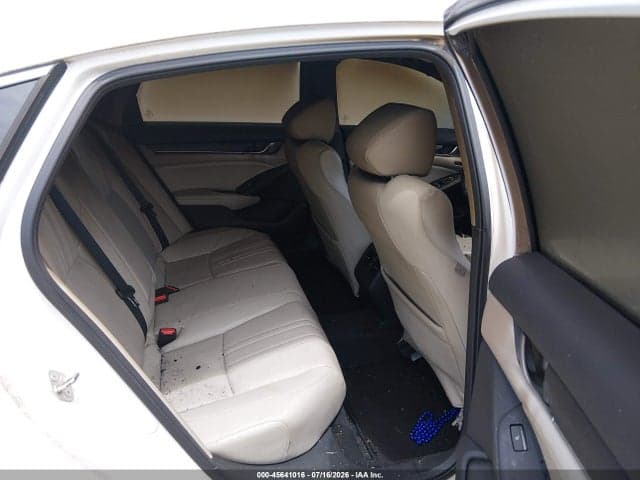 2018 HONDA ACCORD TOURING 8