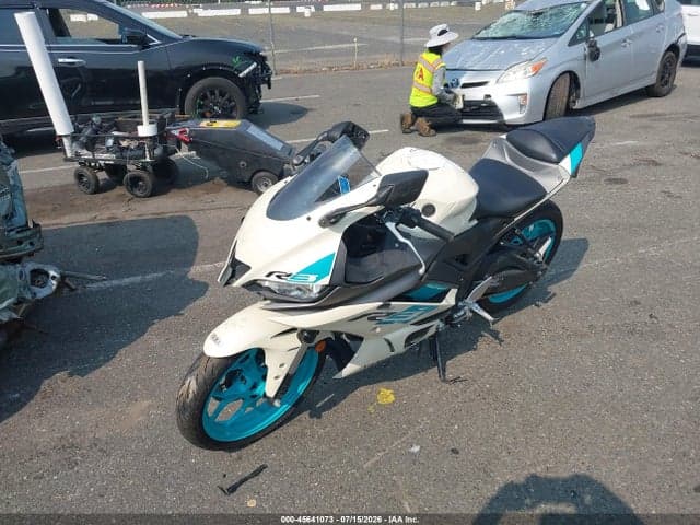 2024 YAMAHA YZFR3 A - 1
