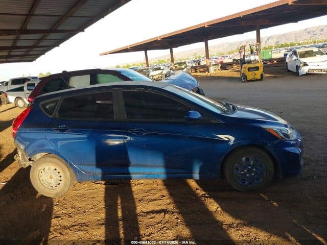 2017 HYUNDAI ACCENT SE 14
