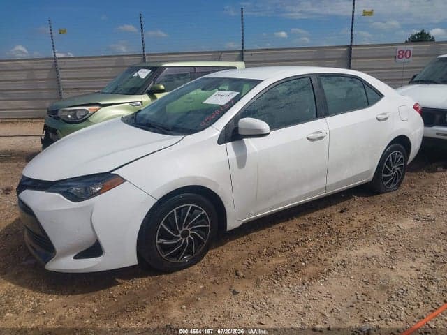 2017 TOYOTA COROLLA LE 2