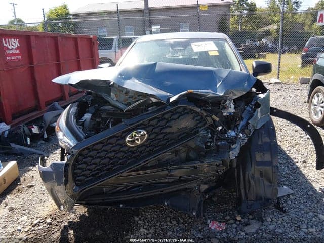 2023 TOYOTA COROLLA CROSS L 13