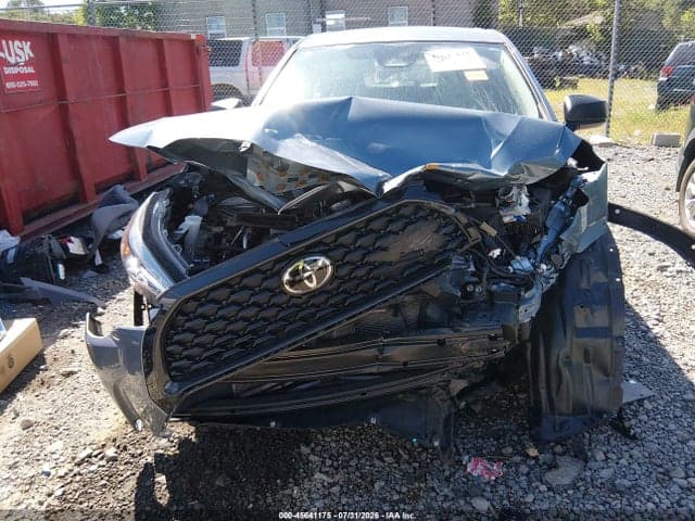 2023 TOYOTA COROLLA CROSS L 6